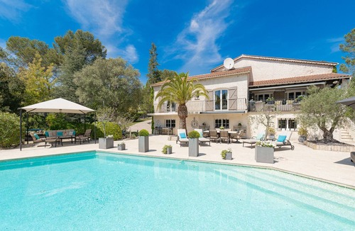 Roquefort-les-Pins Villa | Villa Lucia