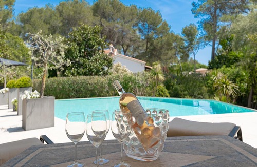 Roquefort-les-Pins Villa | Villa Lucia