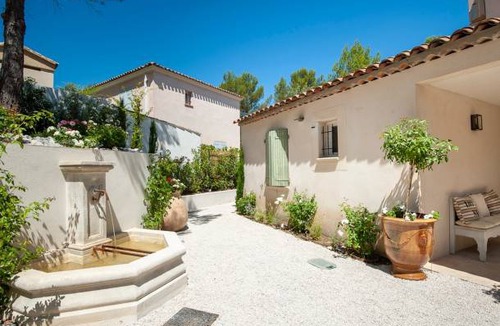 Mallemort House | Villa Mallemort, 3 bedrooms, 6 persons