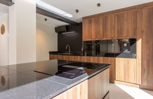 La Croix-Valmer Villa | Villa “Moderne” with Private Pool, Wi-Fi, and Air Conditioning
