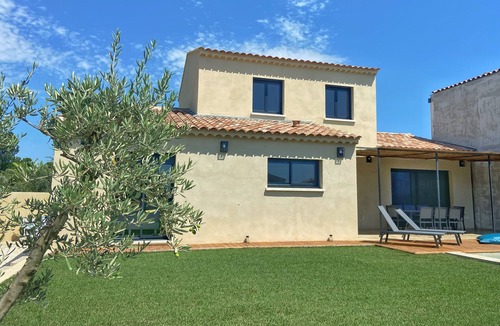 Maillane Villa | Villa Neuve en Campagne 140m2
