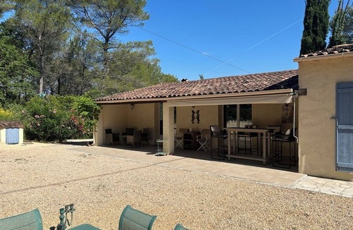 Tourrettes House | VILLA NIRVANA: Beautiful villa in a private setting with a panoramic view.