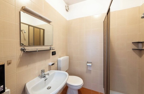 Romeno Hotel | VILLA NUOVA
