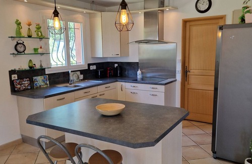 Villecroze Villa | Villa Oliveraie - Olive Grove Experience