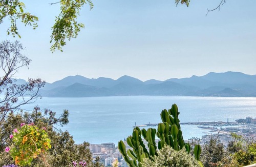 California - Pezou Villa | Villa overlooking the bay of Cannes