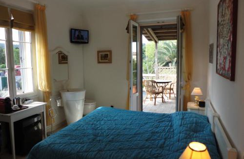 Saint-Tropez Hotel | Villa Playa del Sol - B1