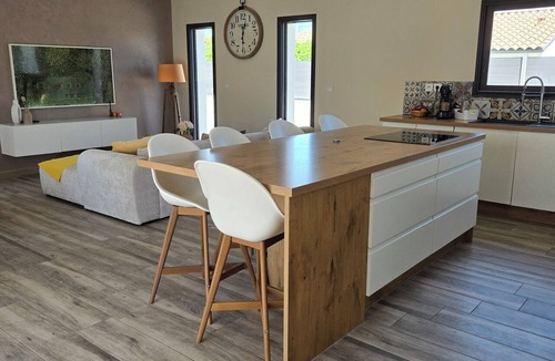 Vedene Villa | Villa rental with swimming pool