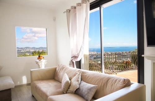 Mandelieu-La-Napoule Villa | Villa Ruzanna