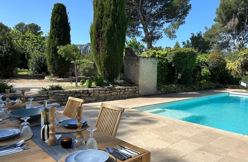 St.-Remy-de-Provence House | Villa Saint-Rémy-de-Provence, 7 bedrooms, 14 persons