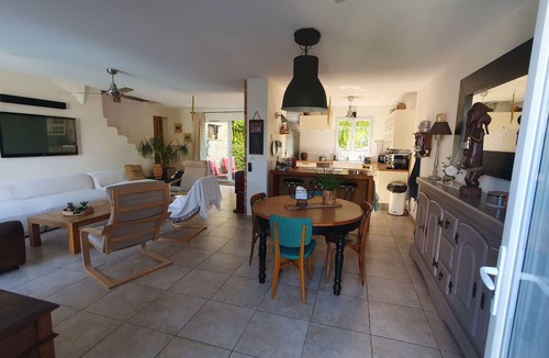 Greoux-les-Bains Villa | VILLA SOA - Relaxation & Sun in Provence