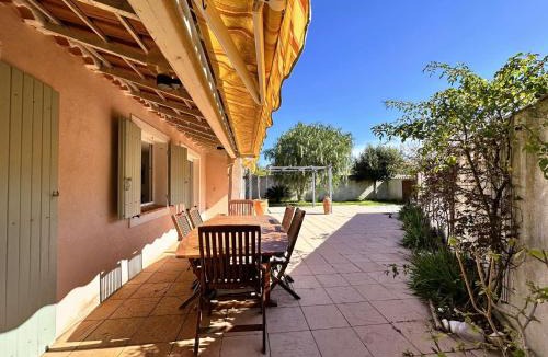 Hyeres Villa | VILLA VIEUX MOULIN Villa avec piscine pour 7 personnes avec piscine à Hyères