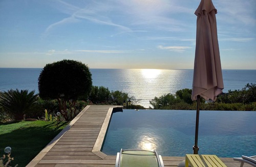Les Issambres Villa | Villa with pool and 180° sea view, 500m from the beach, air-conditioned