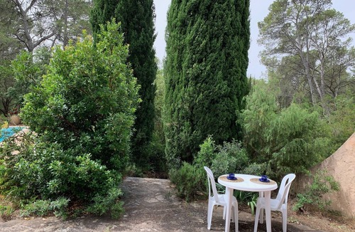 Puget-sur-Argens Villa | Villa with a 12.5 metre swimming-pool, not far from the sea
