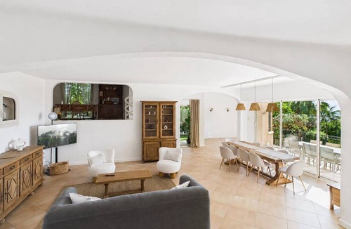 Mandelieu-La-Napoule Other | Villa with Ocean View – Mandelieu-la-Napoule