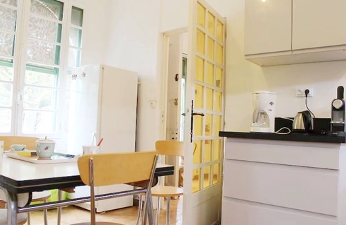 Narbonne Villa | Villa with pool and AC, nature retreat - 6 guests