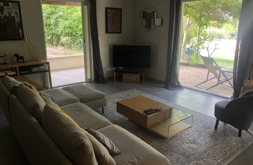 Montpellier House | Villa With Pool and Garden in Montpellier