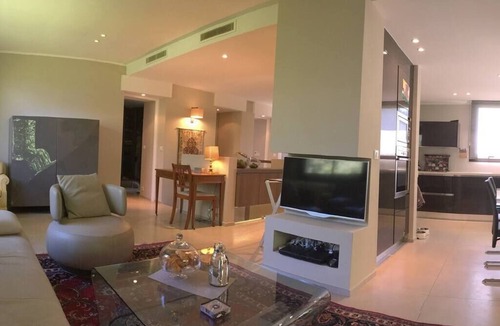 Mougins Villa | Villa with pool in walking distance to Mougins School