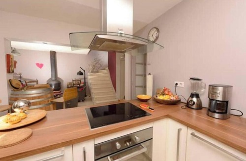 Saint-Gely-du-Fesc Villa | Villa with swimming pool near Montpellier -Sun & Relax for 6 people