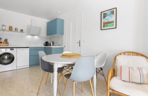 Saint-Aygulf Villa | Villa with Sea View, Wi-Fi and Air Conditioning