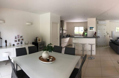 Vendargues House | Villa with swimming pool near the beaches and Montpellier