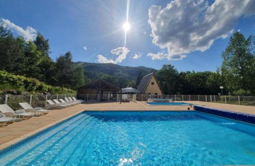 Ubaye-Serre-Poncon Other | Villages de Chalets et camping La Pierre de l'Aigle