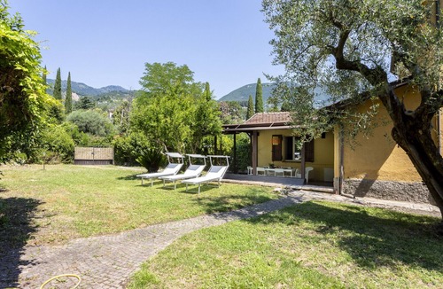 Barbarano Ski Chalet | Villetta Paradiso by Garda FeWo