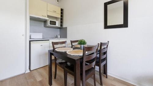 Grasse Apartment | Virginia N107 2P4