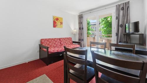 Grasse Apartment | Virginia N207 2P4