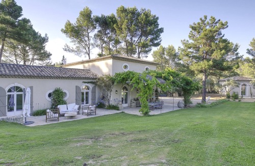 St.-Remy-de-Provence Ski Chalet | Vrbo Property