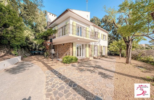 Pierrefeu-du-Var House | Vrbo Property