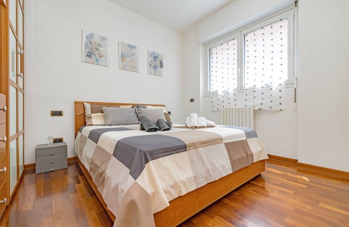 Precotto Apartment | Vrbo Property
