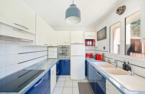Hyeres Villa | Vue Mer I Calme I Verdoyant I 8 Pers I Clim I BBQ