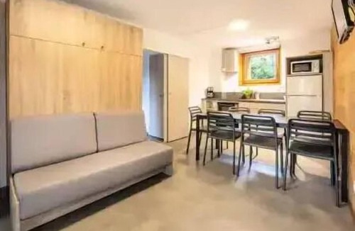 Saint-Leger-les-Melezes Apartment | VVF Les Écrins Saint-Léger-les-Mélèzes - Apartment "Rez de jardin" 3 rooms 7 people