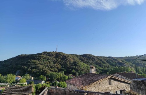 Villeneuve-Loubet House | Warm and festive village house just for you.