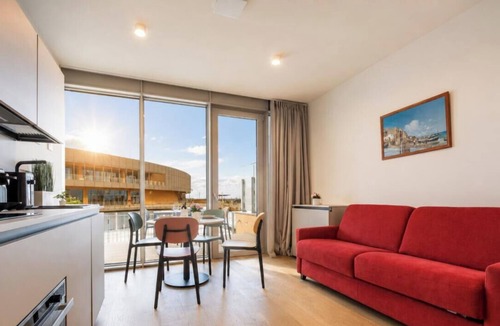 Genoa Apartment | Waterfront Lux 1BR A/C Gym Parking By Tilo