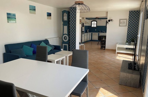 Ceyreste House | Welcome to Ceyreste, in an idyllic, peaceful setting surrounded by olive trees,