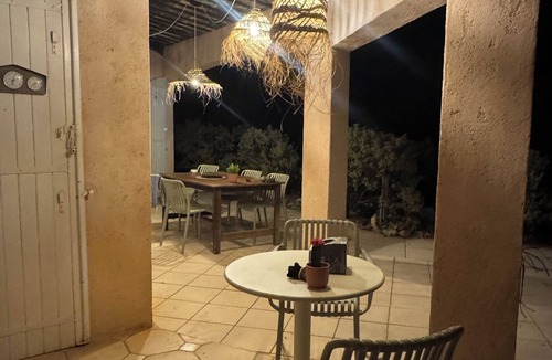 Roquefort-les-Pins House | Welcome to Villa Sulvia, located between the sea and the hinterland of Provence.