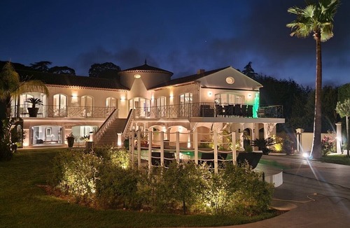 Cap-d'Antibes Villa | WHITE HOUSE CAP ANTIBES