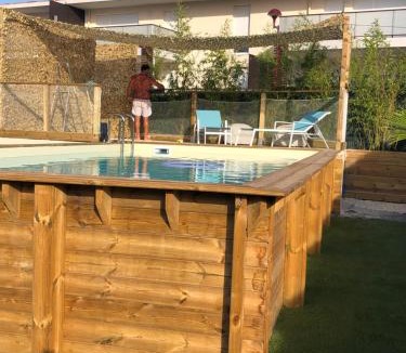 Les Pennes-Mirabeau Bed & Breakfast | WHY NOT Marseille