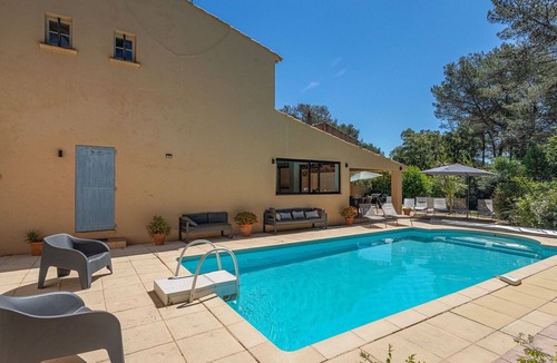 Gassin Villa | Wonderful private villa for 10 guests with WIFI, private pool, TV and terrace