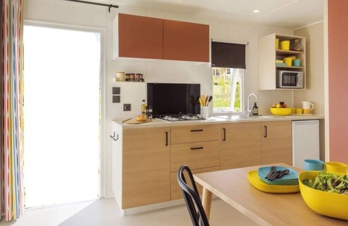 Moustiers-Sainte-Marie House | ZEcamping 3* familial mobil-home TV LV clim 26m2 6 pers