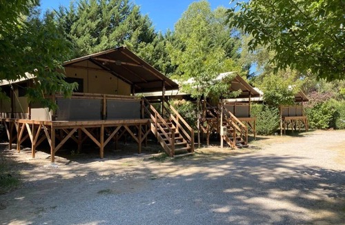 Saint Maime Cabin | ZEcamping 3 étoiles animé parc aquatique dog friendly fitness cabane 46m2