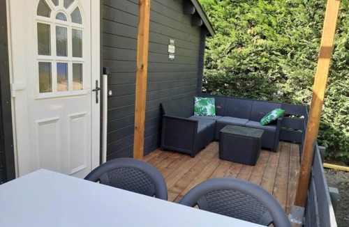 Paluds de Noves Ski Chalet | ZEcamping 4 étoiles piscine chalet TV LV clim 32m2 2 pers