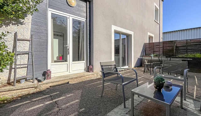 1 bedroom cozy home in Sernhac