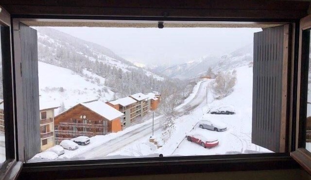100m from shops, 5th floor, 17m², Vars