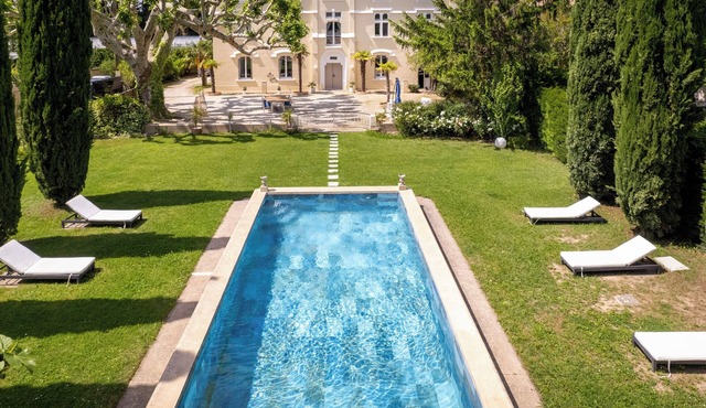 18th century chateau with swimming pool