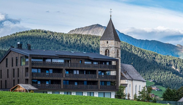 2 bedroom accommodation in Maranza