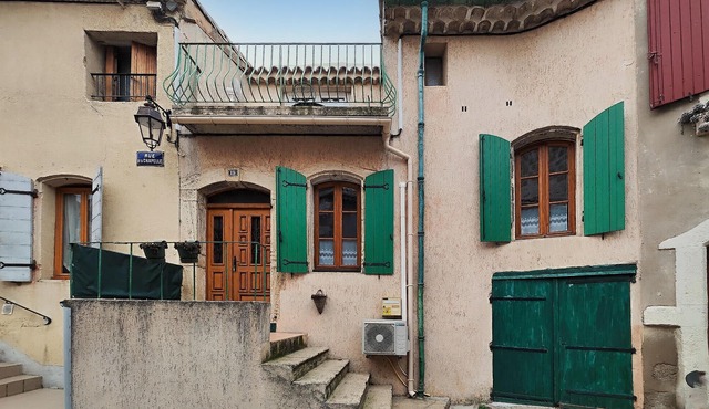 2 bedroom awesome home in Servian