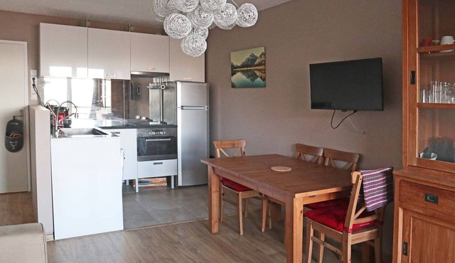 2-room apartment for 6-8 people, direct slope access