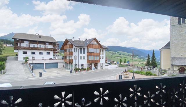 3 bedroom accommodation in Maranza